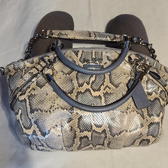 Awesome Coach Leather bag - Picture 8 of 15